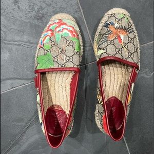 Gucci espadrilles with painted details